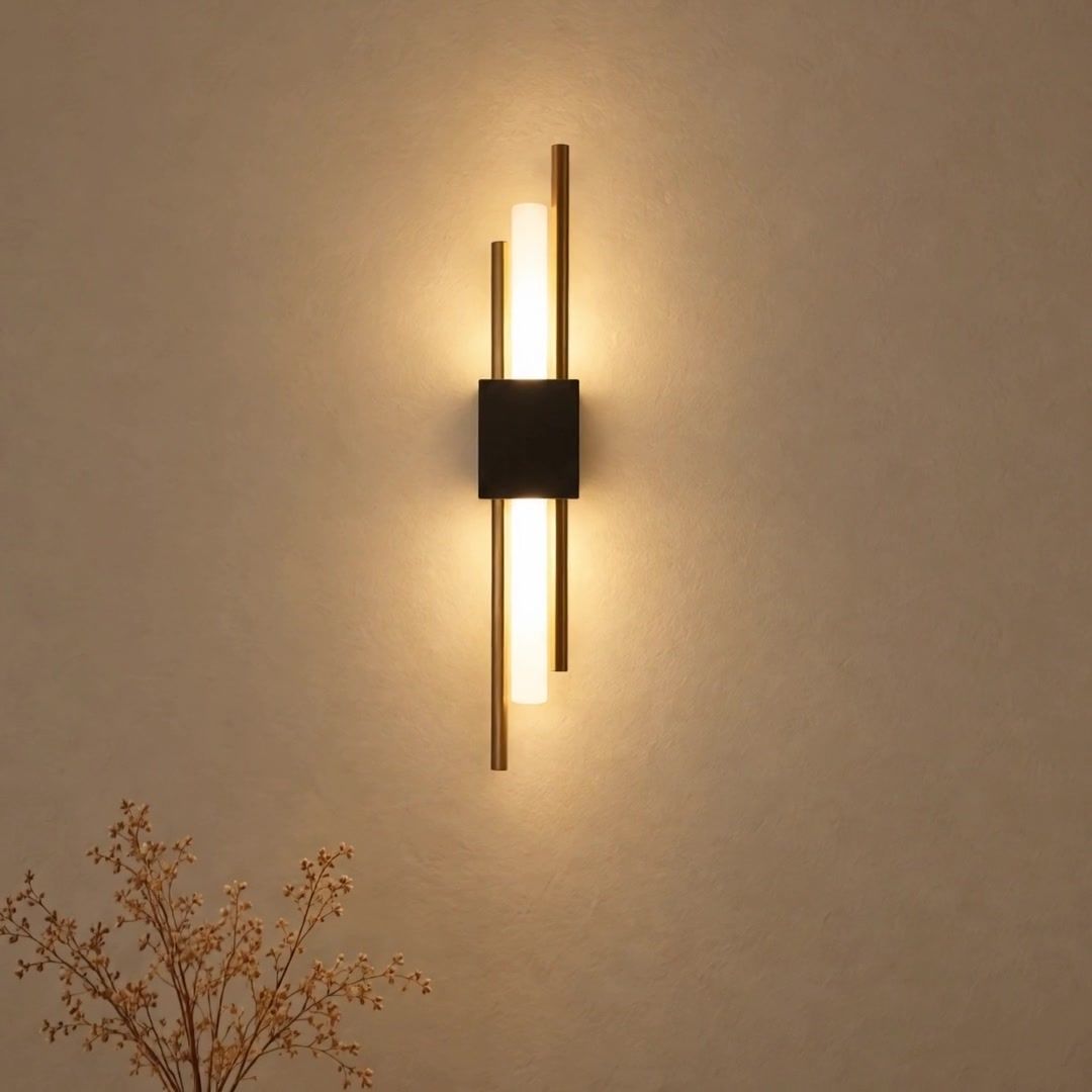 Illustrative video guide to hanging the Nook Duo Sconce on a wall